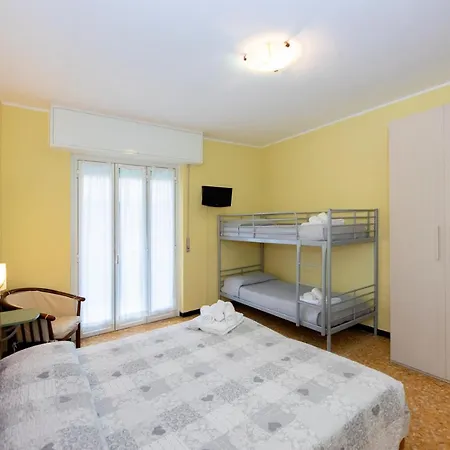 Hotel Adriana