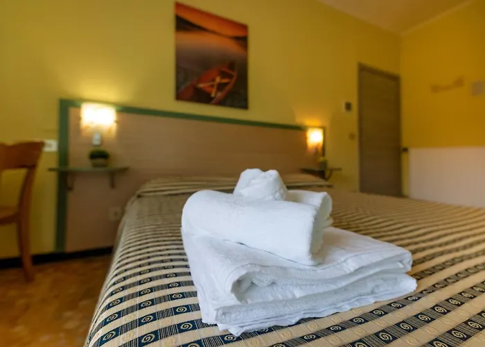Adriana Hotel *