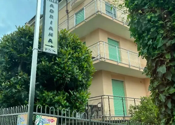 Adriana 酒店 *